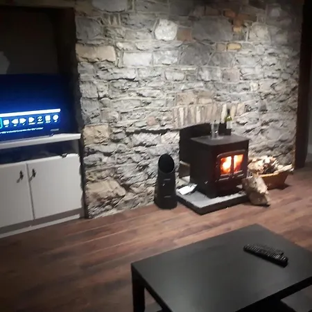 بيت للعطل Rustic Stone House - Club Ned